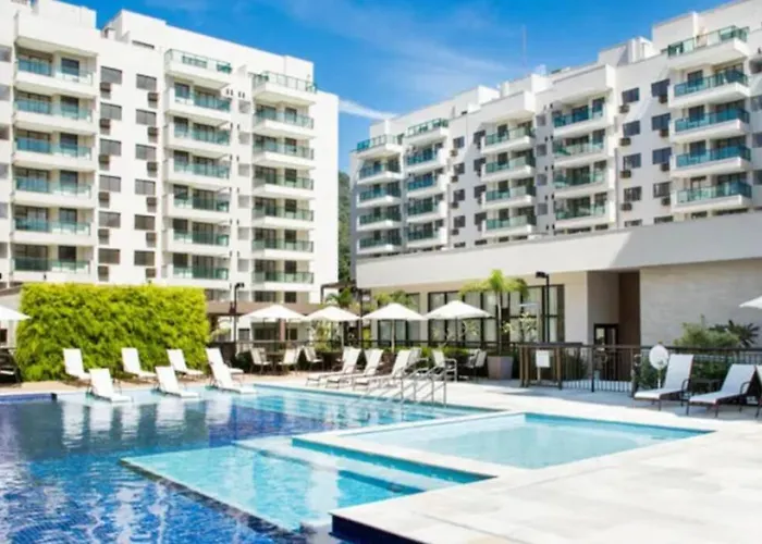 Apartamento Padrão em condominio completo no Recreio Rio de Janeiro